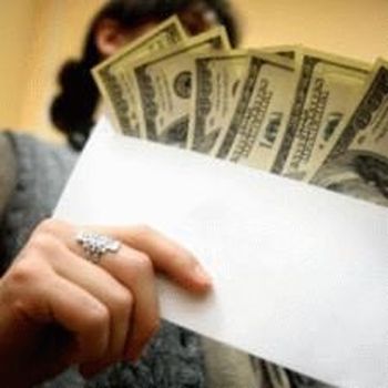 Зарплатный Фонд Украины на 10% в тени