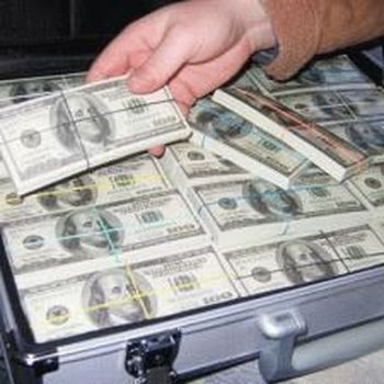 Богачи в Украине не платят налогов