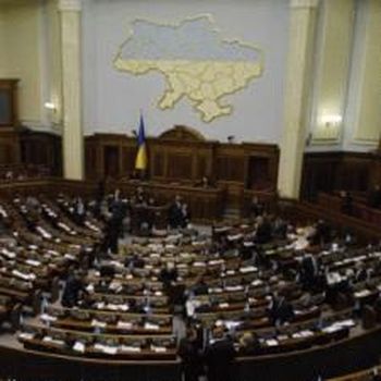 Проект бюджета на 2012 год предусматривает повышение зарплат