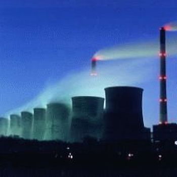 Отказ Германии от АЭС привёл к «атомной войне» в Конституционном Суде